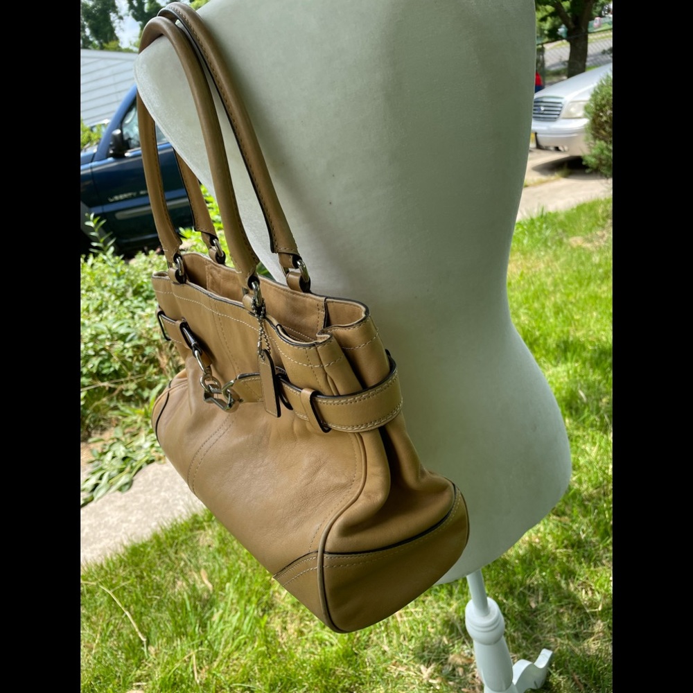 Coach’s Vintage Tan Belted Genuine Leather Satchel - Picture 4 of 16